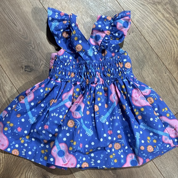 Eleanor Rose NWOT Guitar Ruffle Shirt RARE - Picture 2 of 4